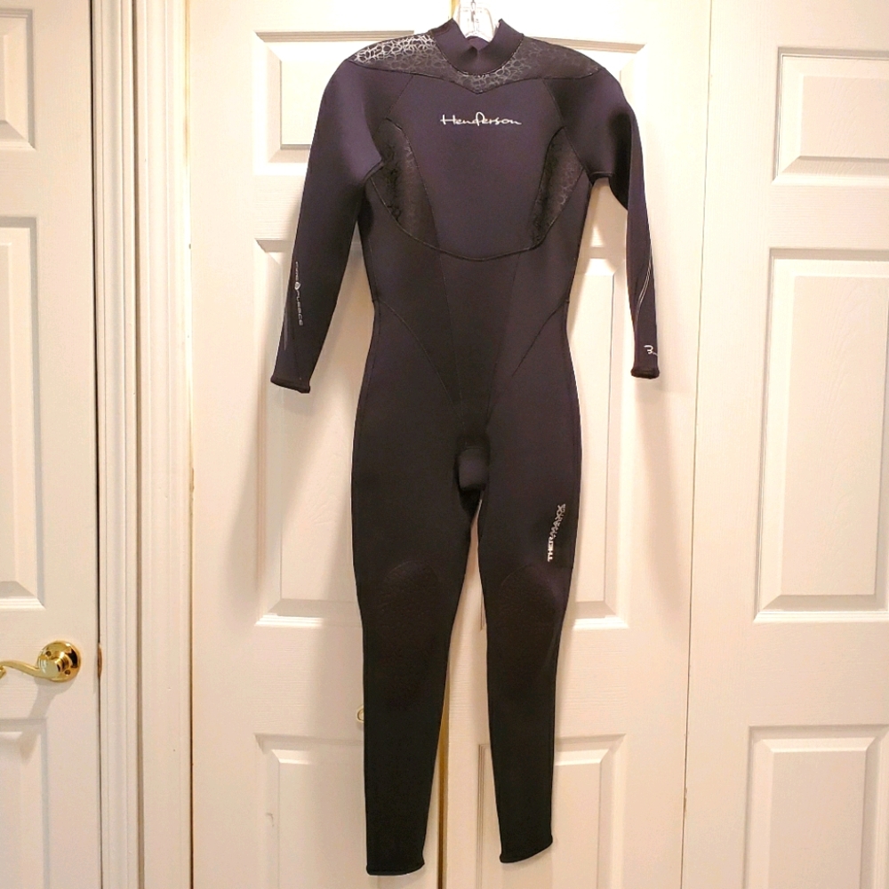 NWT Henderson Full Body Wetsuit Size 4